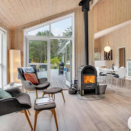 Cozy In With Kitchen Holiday home