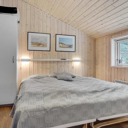 Cozy In With Kitchen Holiday home